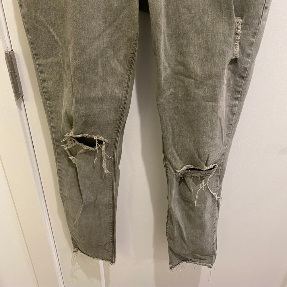Express Mid Rise Legging - Picture 2 of 3